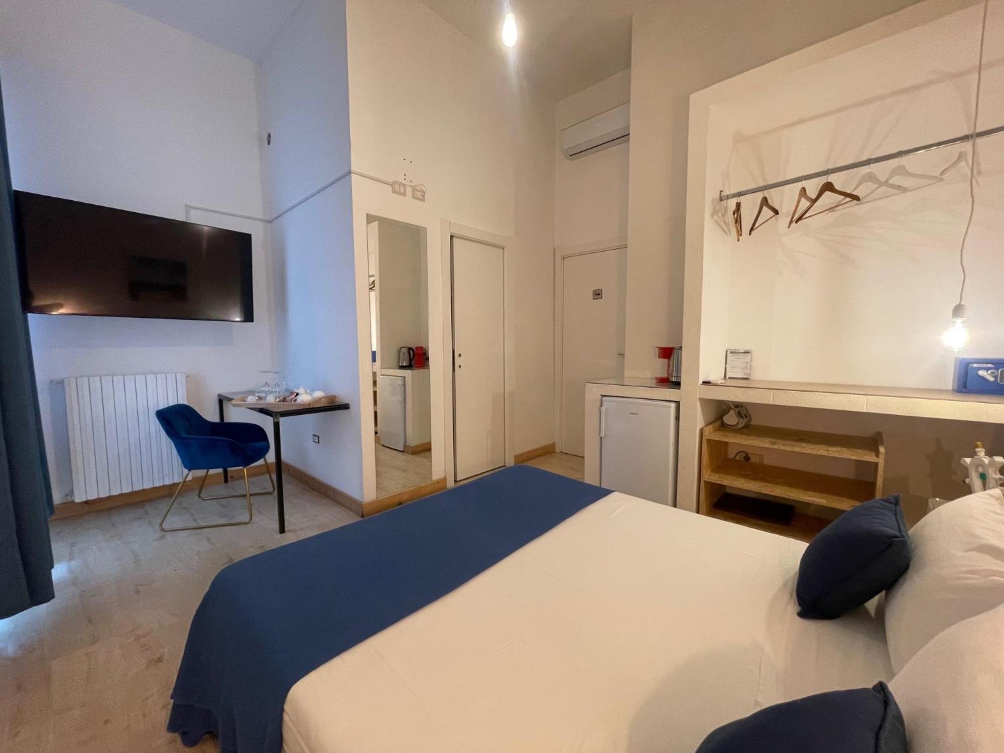 D'Angio Rooms-Manfredi Homes&Villas Manfredonia Exterior foto