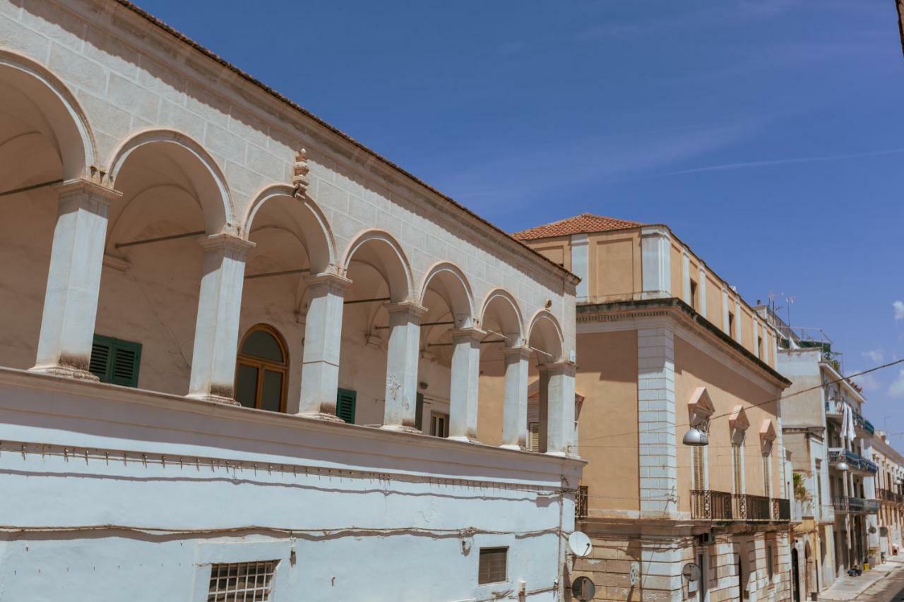 D'Angio Rooms-Manfredi Homes&Villas Manfredonia Exterior foto